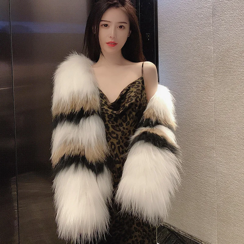 

Women Winter Coat 2023 For Warm Natural White Raccoon Dog Fur Short Knitting Contrast Stripes Real Fur Jackets Women's Clothing