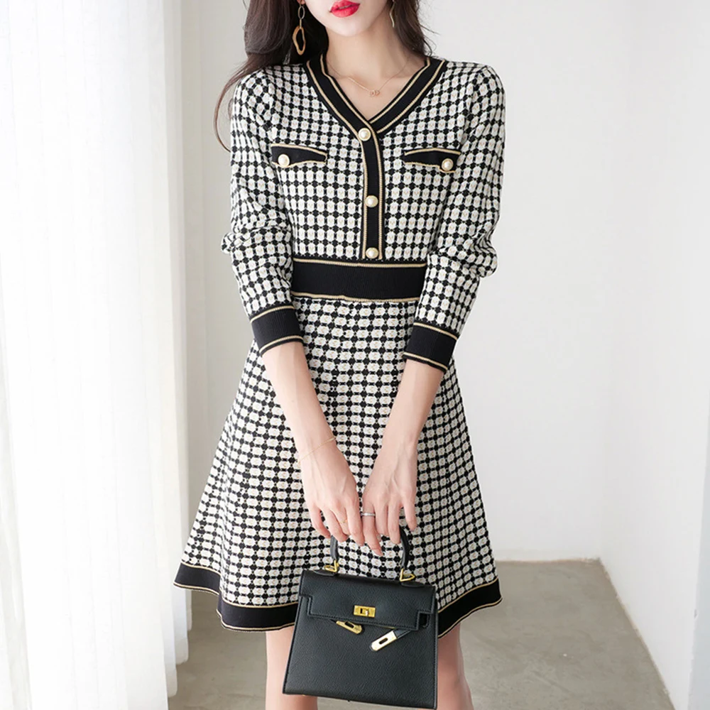 

Fashion Women's Dresses For 2022 Hepburn Style Temperament V-neck Plaid Knitted Dress Elegant Ladies Clothing Ropa Mujer Trend