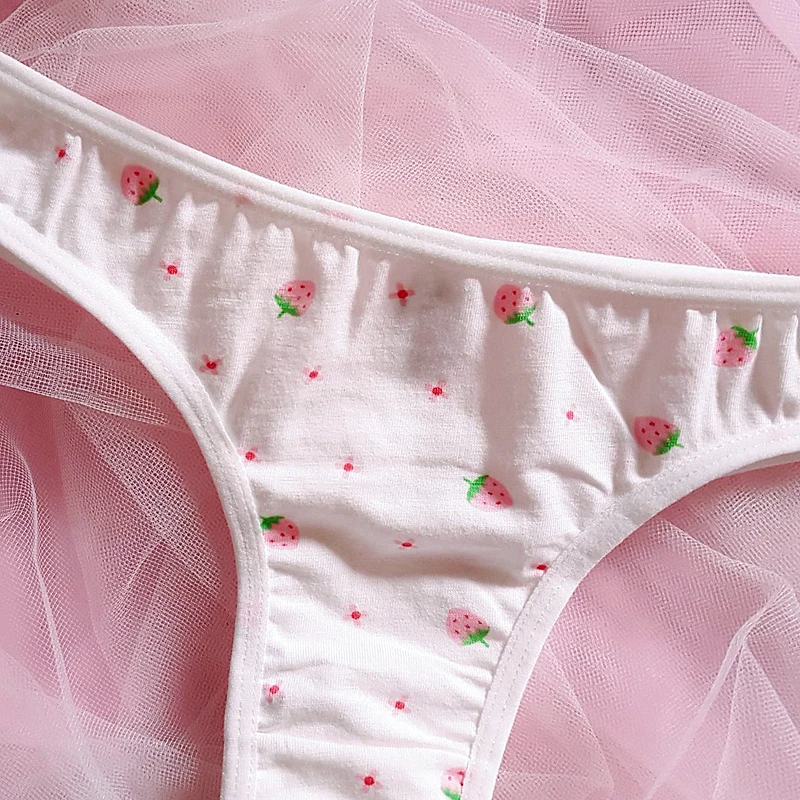 3pcs/lot Funny Ladies Underwear Woman Panties String Femme Sexy Cotton Briefs Cute Strawberry Lingerie Kawaii Thong Loli Panty