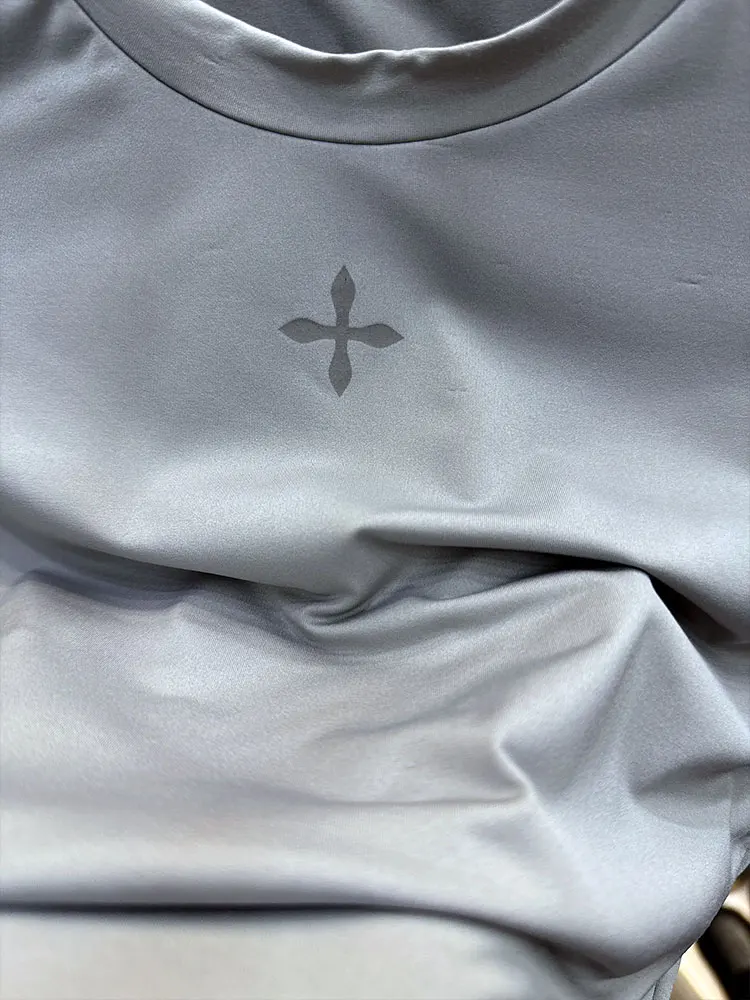 Smink Hug Skin Slim fit Футболка Gyaru Tight Sports Однотонная женская футболка с короткими