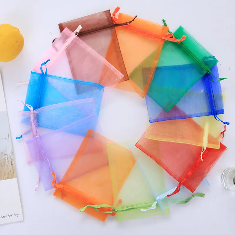 

Подарочные пакеты из органзы