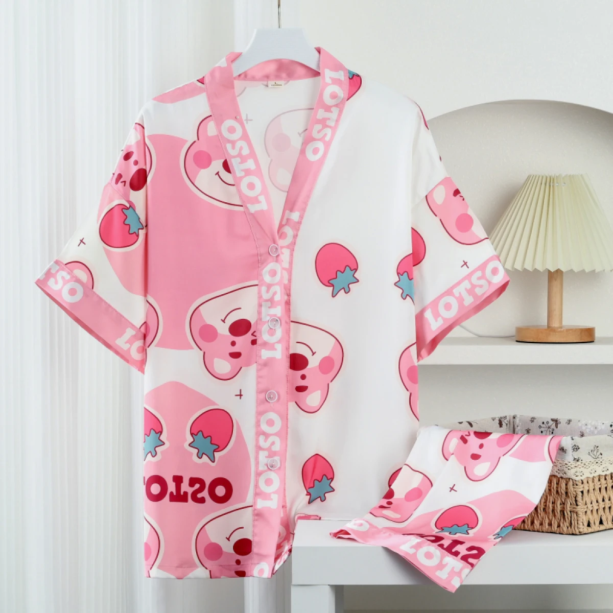 

Disney Cute Strawberry Bear Pajama Sets for Women 2 Pieces Sweet Cartoon Pattern Pijama Women Autumn 2023 Soft Pajama Set Women