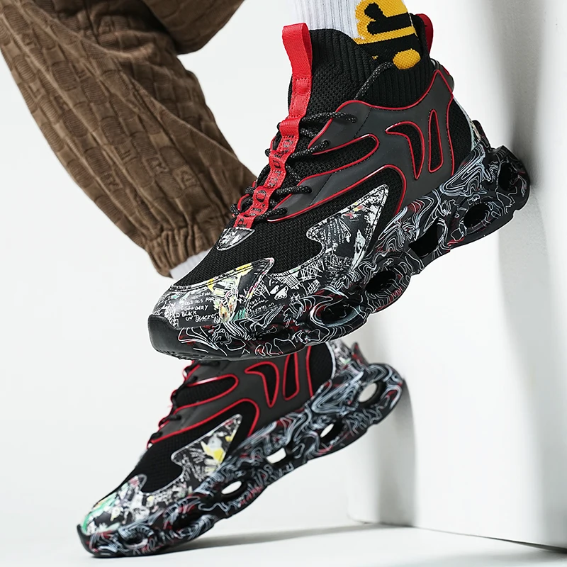 

Кроссовки из дышащей сетчатой ткани, на толстой подошве