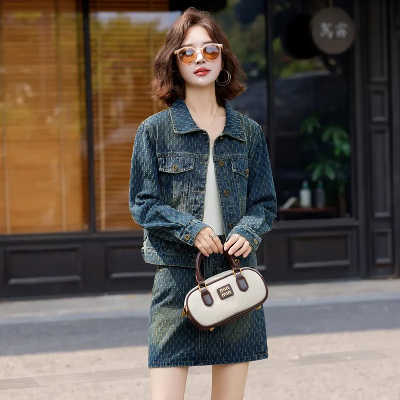 Новинка осени 2024 женская модная Потертая джинсовая куртка комплект из 2