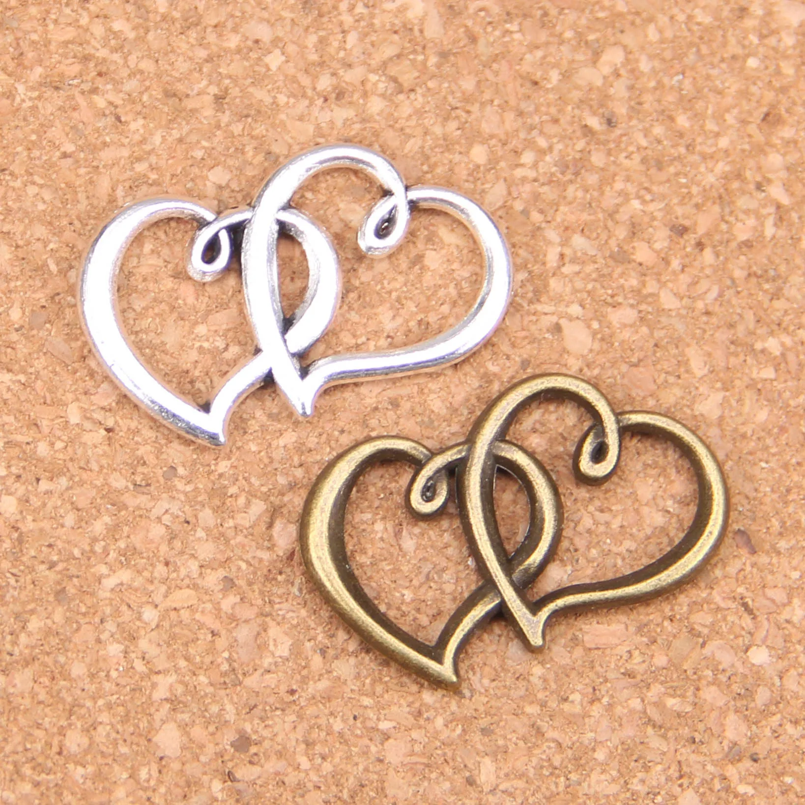 

30pcs Charms double hearts 32x25mm Antique Pendants,Vintage Tibetan Silver Jewelry,DIY for bracelet necklace