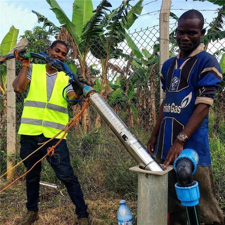Погружная водяная насосная система на солнечной батарее с винтовым креплением 150