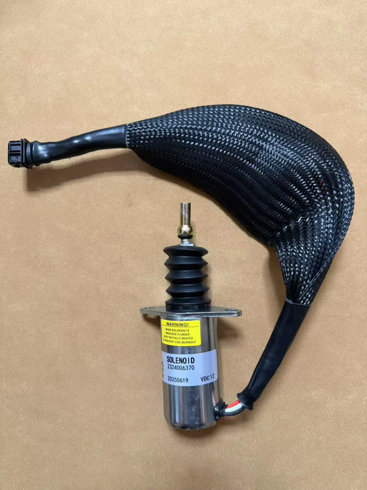 

2324006370 HA- 2324006370 Электромагнитный дроссель 12 В постоянного тока, используемый для подъема Haulotte C12DX, HA16SPX, HA16PXNT, HA20PX