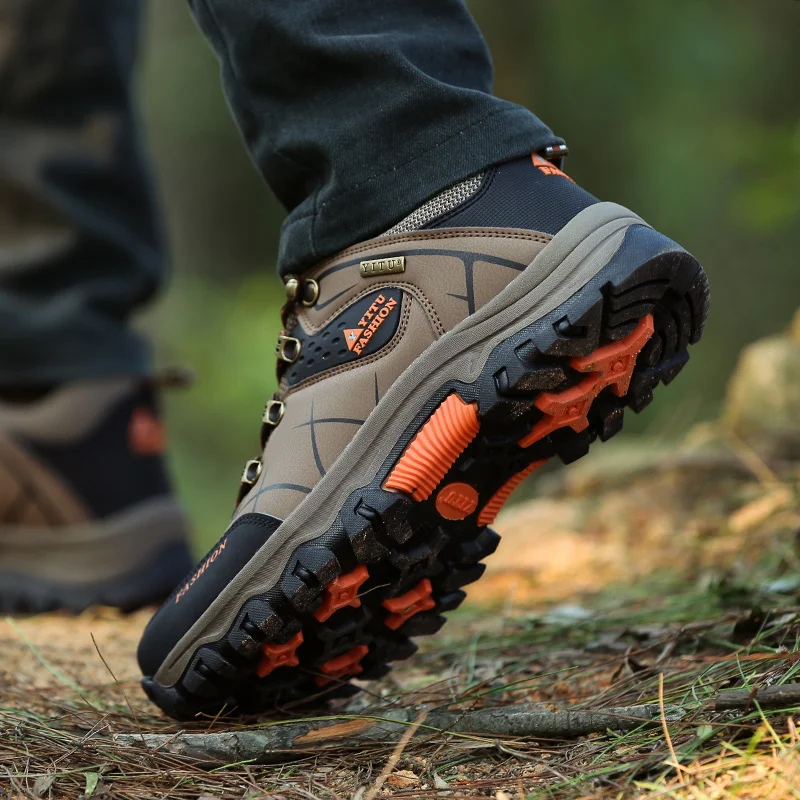 Waterproof Man Hiking Boots Leather Hunting Tourism Mountain Shoes Anti-skid Winter Sport Shoes For Men Sneakers 2022 New Unisex