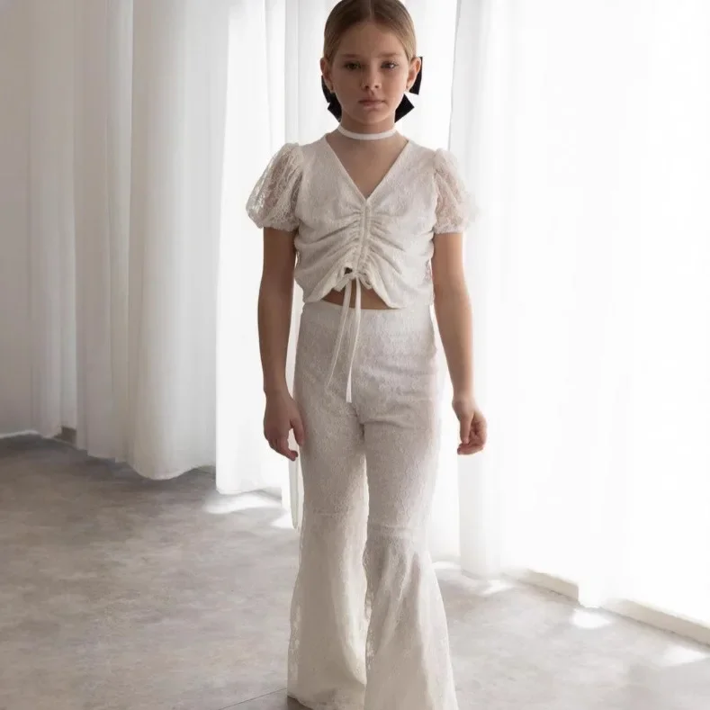 Кружевной комплект весна-лето 2024 новая кружевная рубашка с объемными рукавами