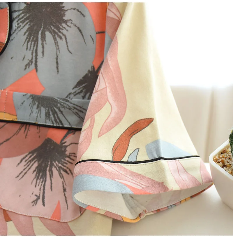 New Cotton Women's Short Sleeve Shorts Pajamas Set Womens Pajamas Large Floral Print Pajamas Set