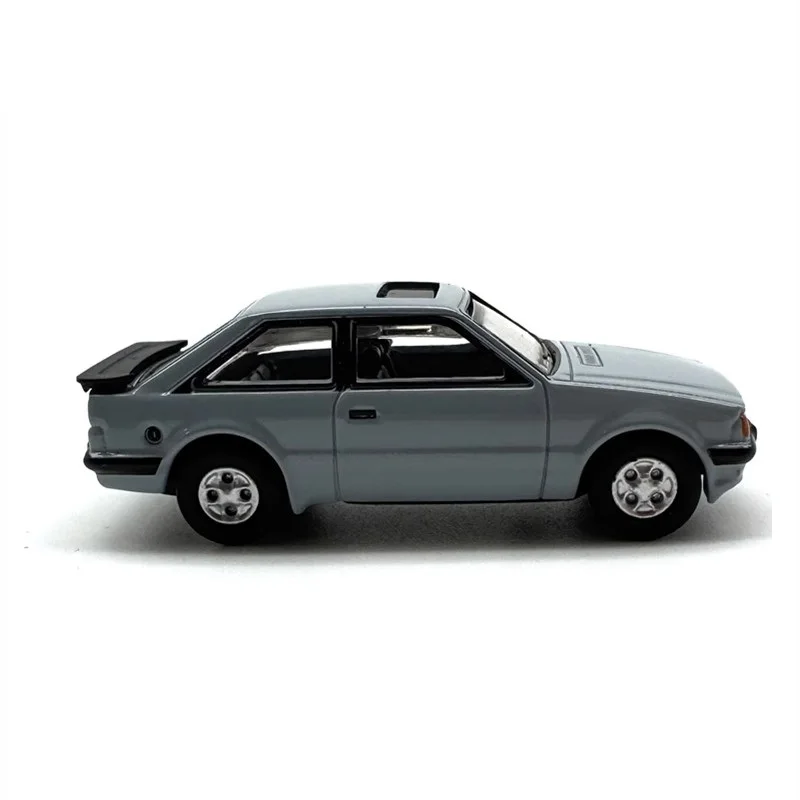 Модель автомобиля из сплава Oxford 1:76 для-d Escort XR3I