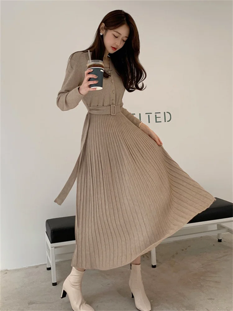 2022 New Women's Spring Autumn Temperamet Solid Color V Neck Button Belt All Match Pleated Long Dress For Fashion Y2k Clothes |