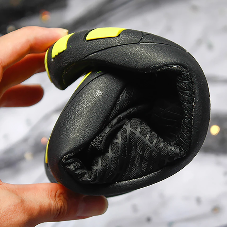 Loekeah Unisex Barefoot Beach Shoes Summer Quick-Dry Water Shoes Swimming Surfing Anti-Slip Aqua Sneakers Women Gym Yoga Socks