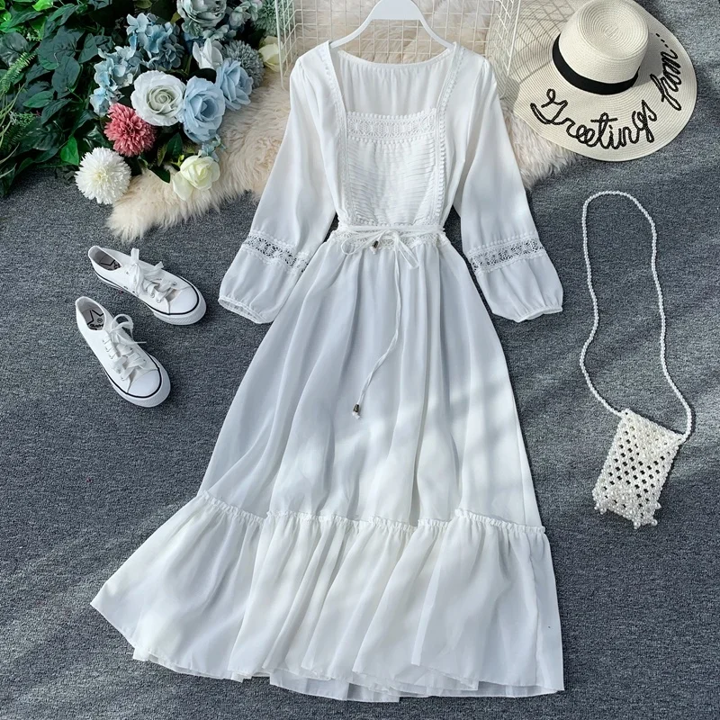 

Vintage red square neck long skirt temperament lace waist closing large skirt travel holiday ruffle dress