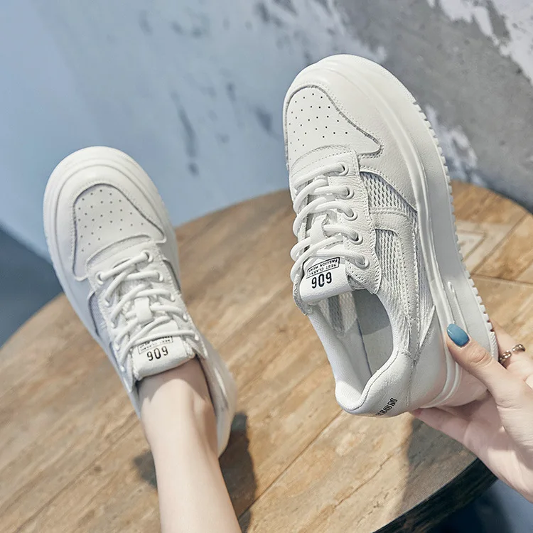 

Mesh Breathable Small White Shoes Women's 2022 Spring and Autumn Flat Versatile Elevated Light Thick Bottom Muffin