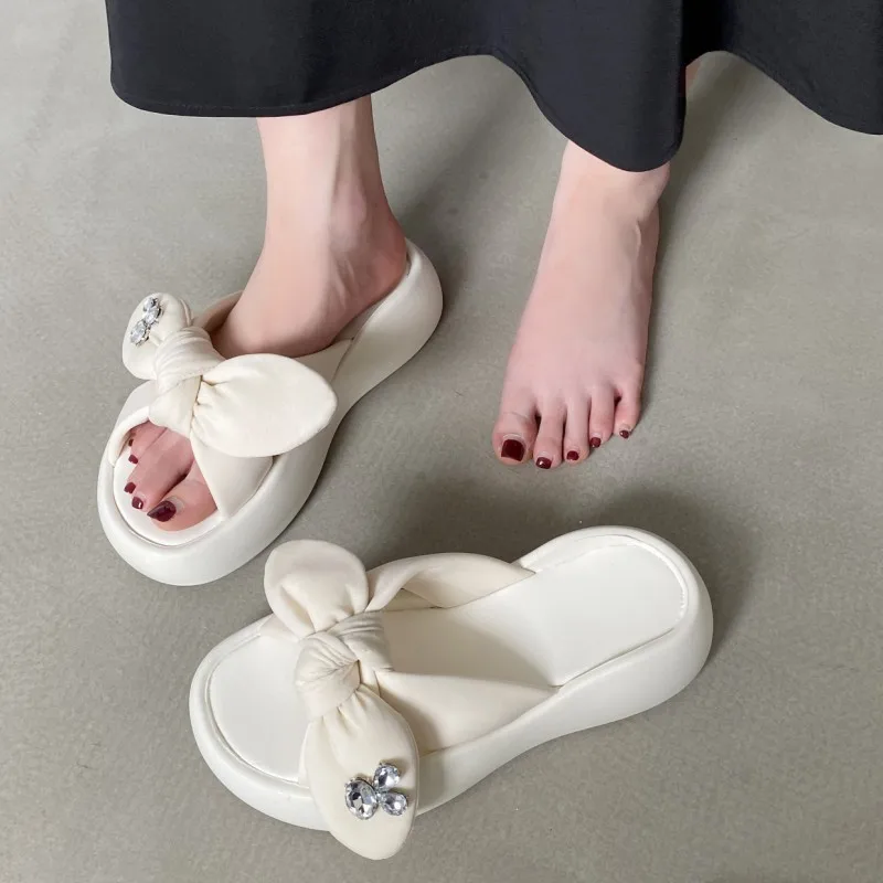 

Женские шлепанцы на платформе, летние шлепанцы со стразами, модель 2023