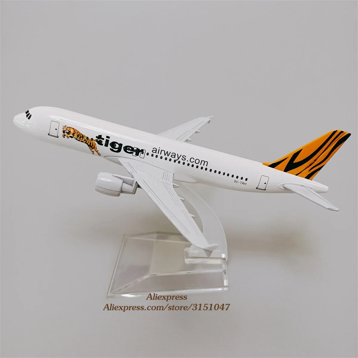 

Alloy Metal Air Singapore Tiger Airways A320 Diecast Airplane Model Tiger Airbus 320 Airlines Plane Model Aircraft Gifts 16cm