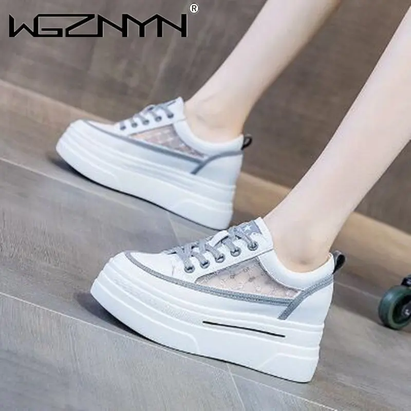 

2023 г., обувь на танкетке с вырезами, белые кроссовки на массивной подошве, повседневные удобные высокие брендовые дышащие спортивные туфли на весну и лето