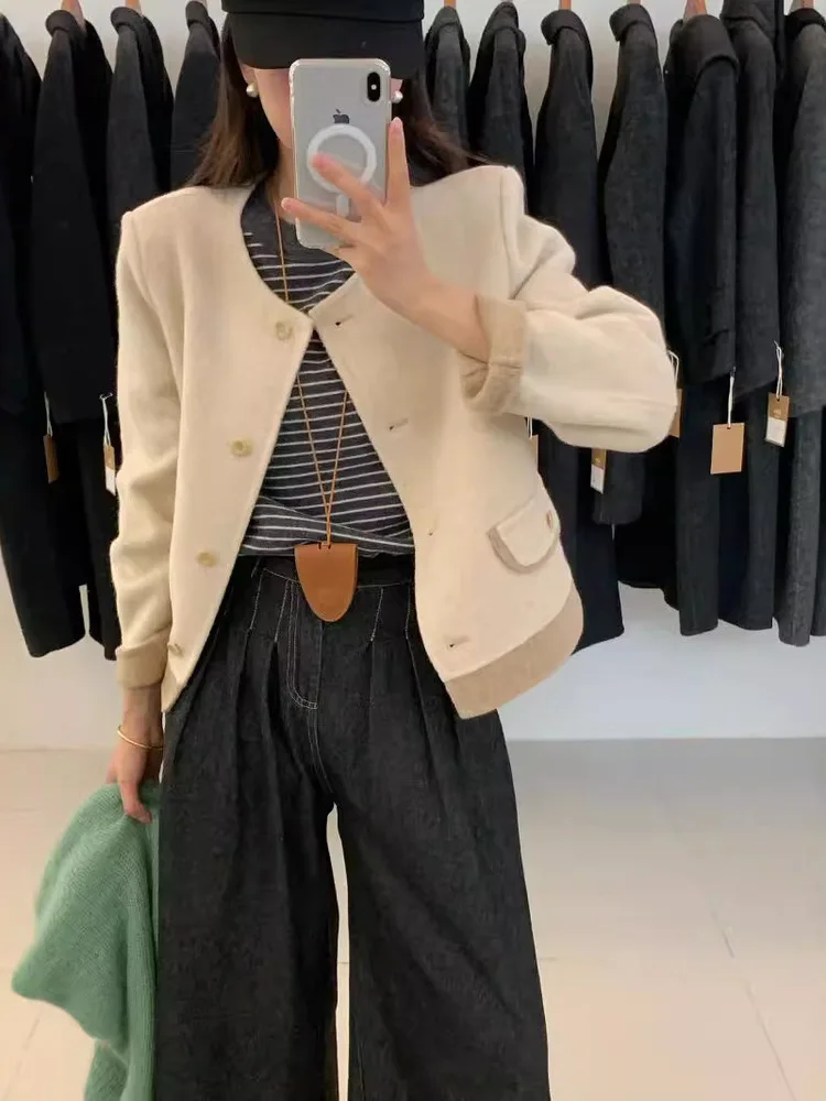 UCXQ Модная короткая куртка в европейском стиле с круглым вырезом и карманами