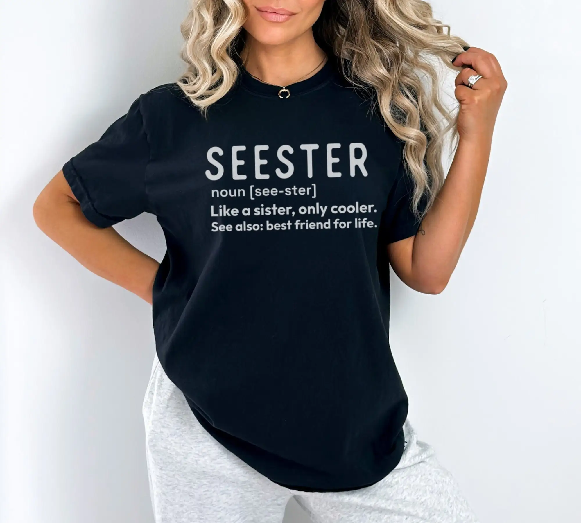 Футболка Seester Sister Definition или пот