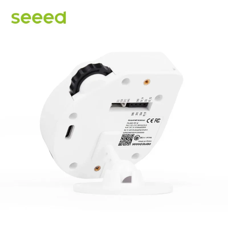 Белый корпус Seeed SenseCAP Watcher W1-B — физический агент с искусственным интеллектом для