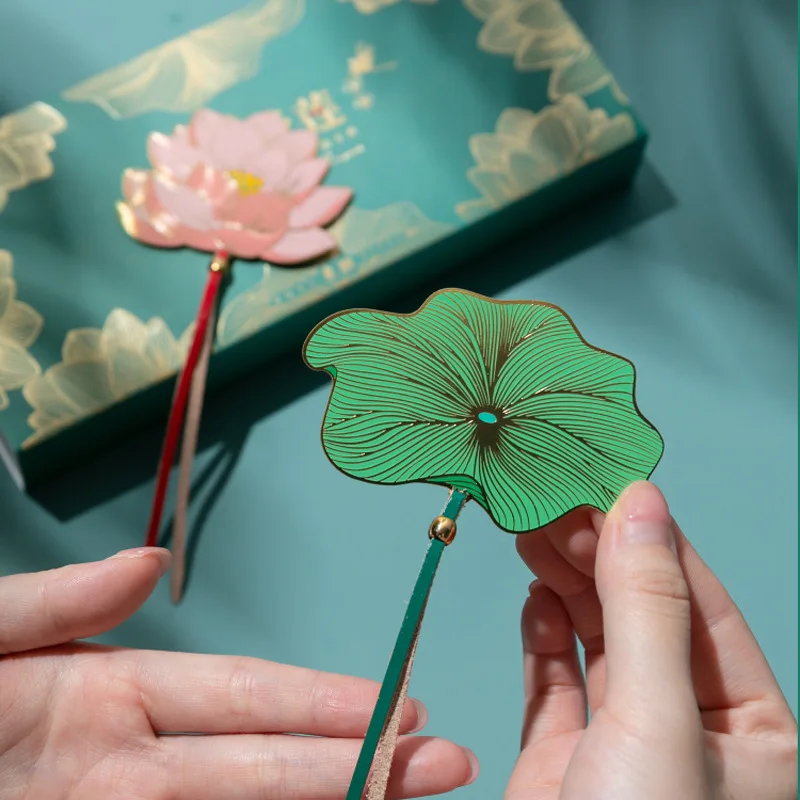 

Give A Gift To Du Ailian Guochao Wenchuang, A Metal Bookmark Gift Box, And Send A Teacher To Business Gifts Teachers' Day.
