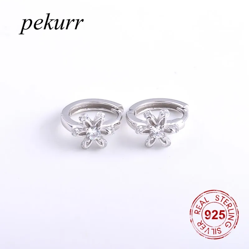 Серьги-кольца женские из серебра 925 пробы с фианитами |