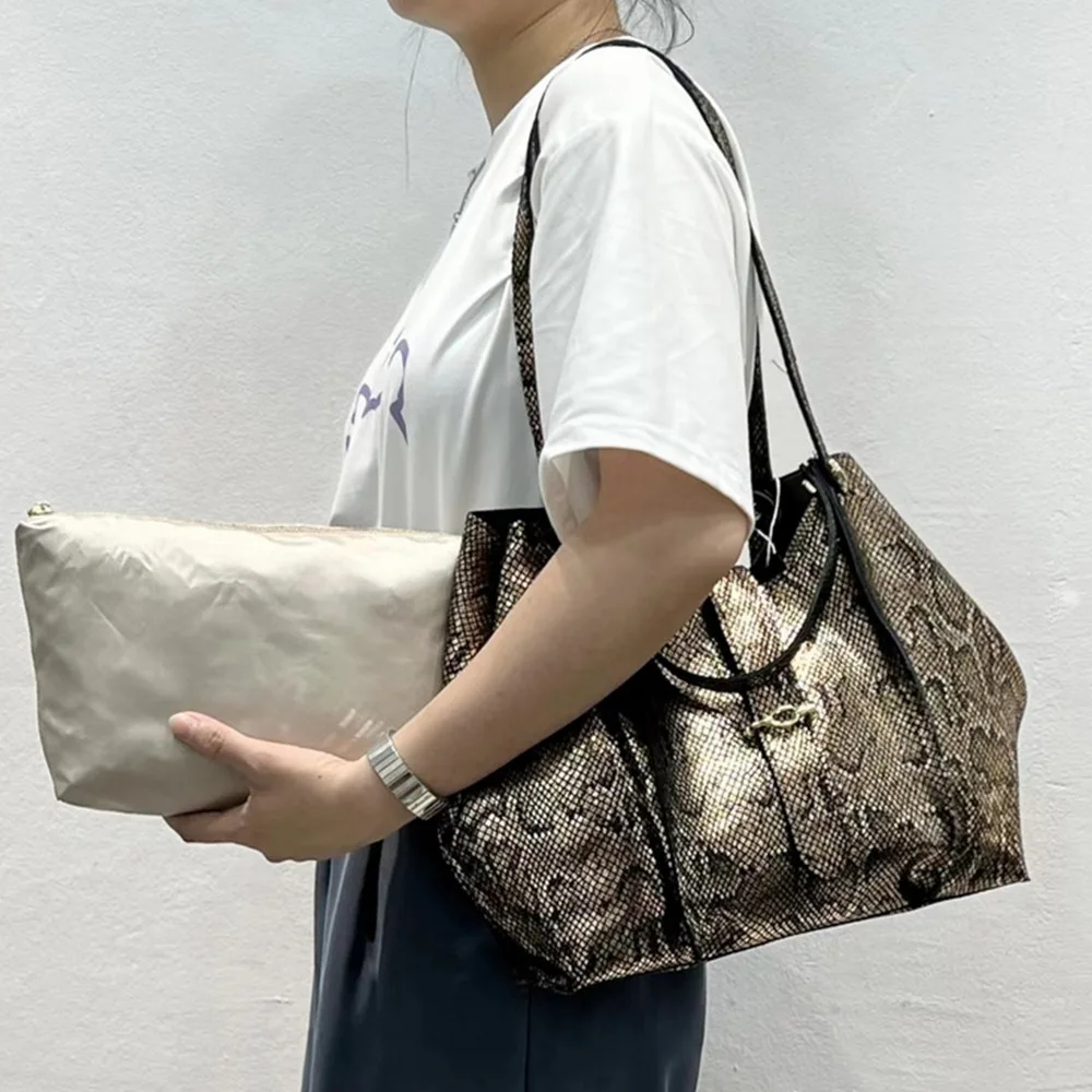 

Bag female 2022 bag large capacity leather female bag crocodile pattern shoulder bag slung handbag two bucket bag