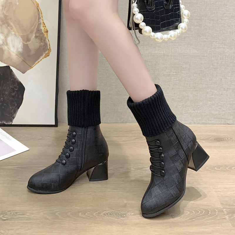 2024 Новые осенне-зимние новые остроносые Ботильоны женские двубортные ботинки На