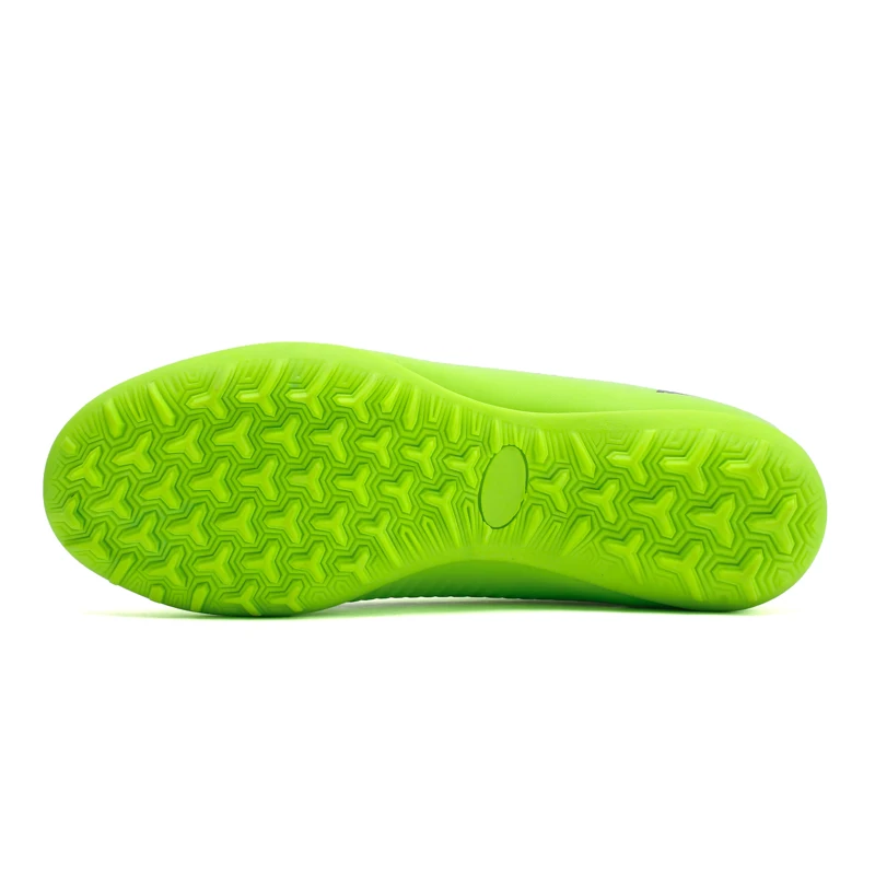 Soccer Shoes Cleats Children Boys Kids Autumn Calzado De Futbol Casual Men Studded Boots Male Sports Football Futsal Sneaker