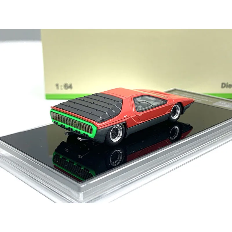 Фото Масштабная модель автомобиля ROMEO 33 BERTONE CARABO 1968 из сплава, 1:64, статическая коллекционная модель, украшение, праздничный подарок, игрушка №4