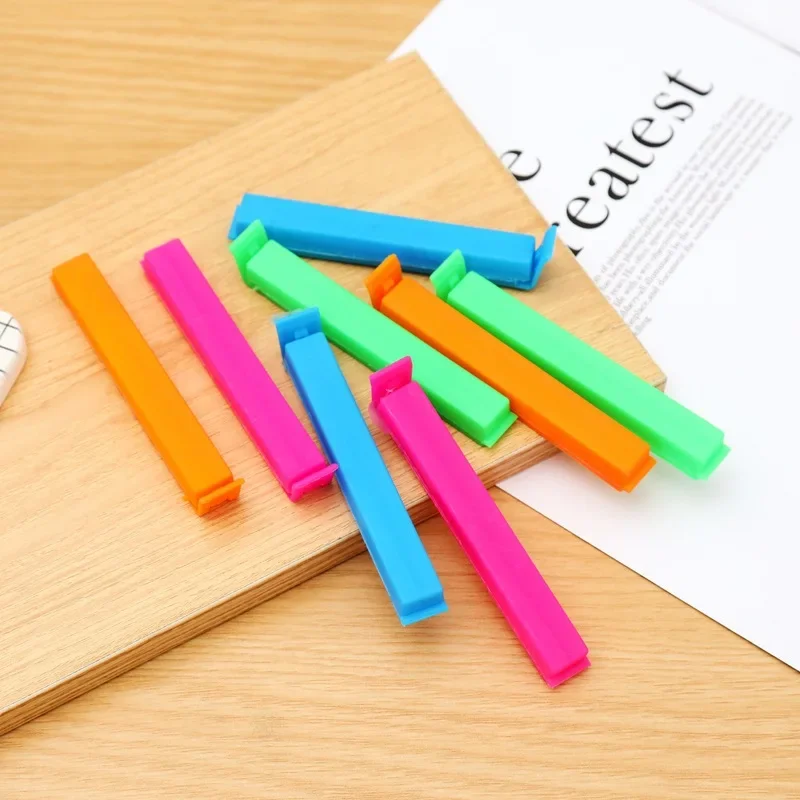 

AILIHU Красочные пластиковые зажимы для закусок 5 шт.