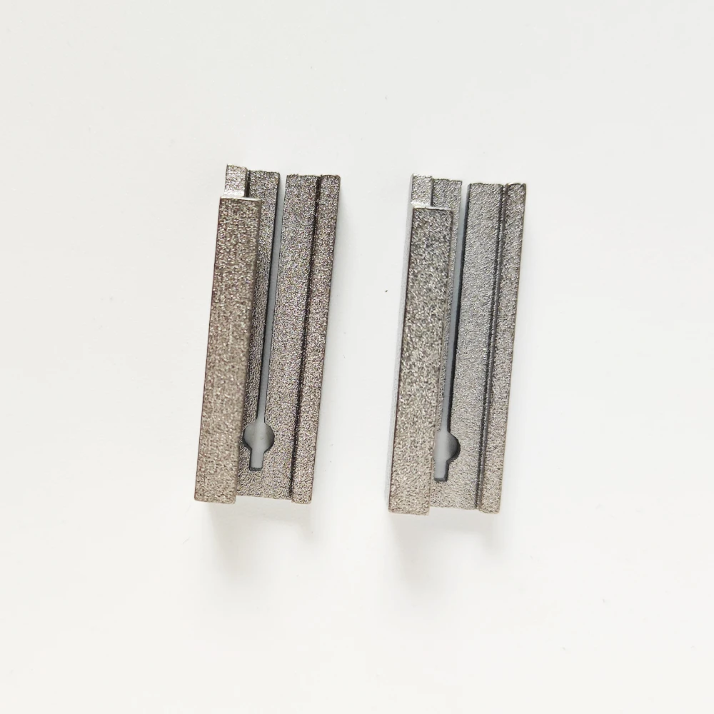 Abrazadera de fijación para máquina de corte HU101, piezas de repuesto para máquinas duplicadoras de llaves de FORD WENXING DEFU, 2 unids/lote