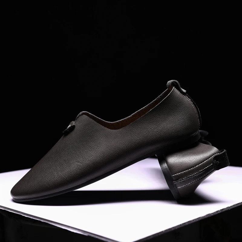 

Мужские повседневные туфли, светильник вес, удобная обувь на плоской подошве, черные лоферы, размеры 38-44