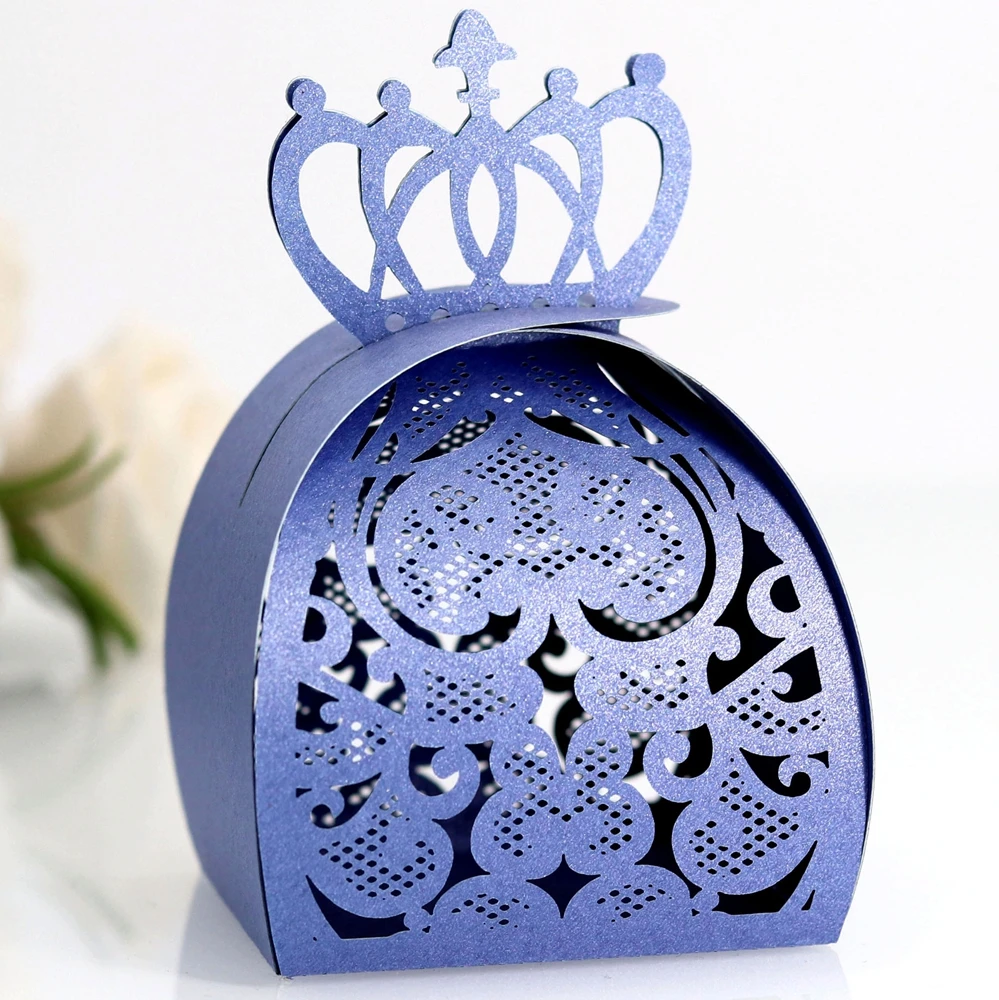 

Crown Hollow Rose Laser Cut Wedding Favor Boxes Hollow Out Craft Paper Box for Gifts Candy Sweets
