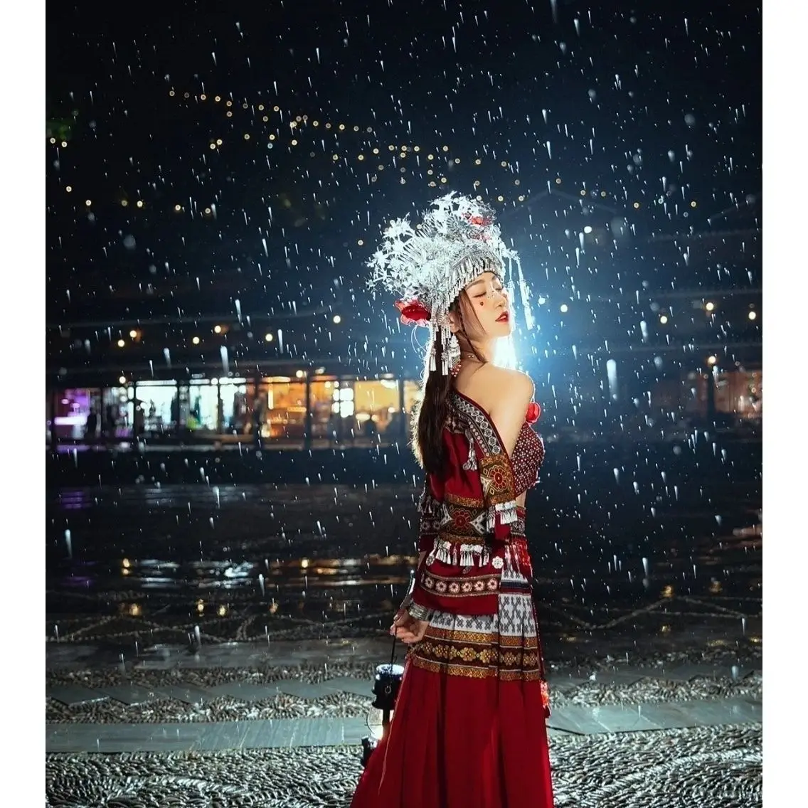 Платье Miao этническое платье этнических меньшинств женское Yunnan Guizhou