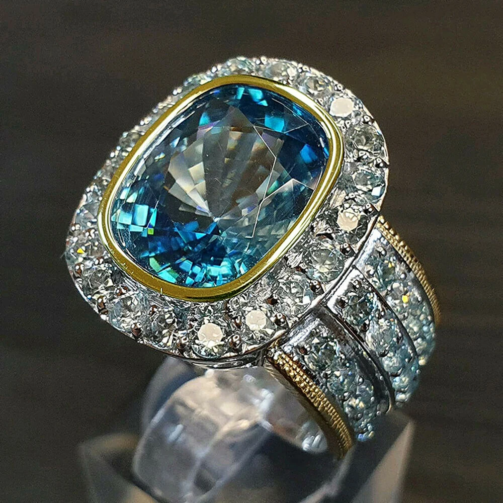 

Huitan Gorgeous Women Rings for Party Big Sky Blue Stone Two Tone Design Noble Ring Birthday Gift Mon Brilliant Jewelry