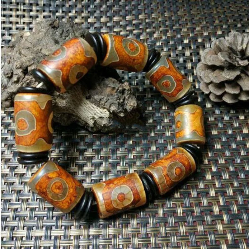 

Tibetan Buddhism Dzi Beads Tibetan Agate Bracelet Men Healing Gemstone Jewelry Three-eyed Old Dzi Bead Lucky Amulet Bracelets