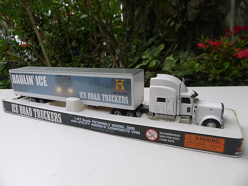 

1/87 Haulin Ice Road Truckers 1605 New Holland T7.315 Blue Power Truck Model Diecast Masters