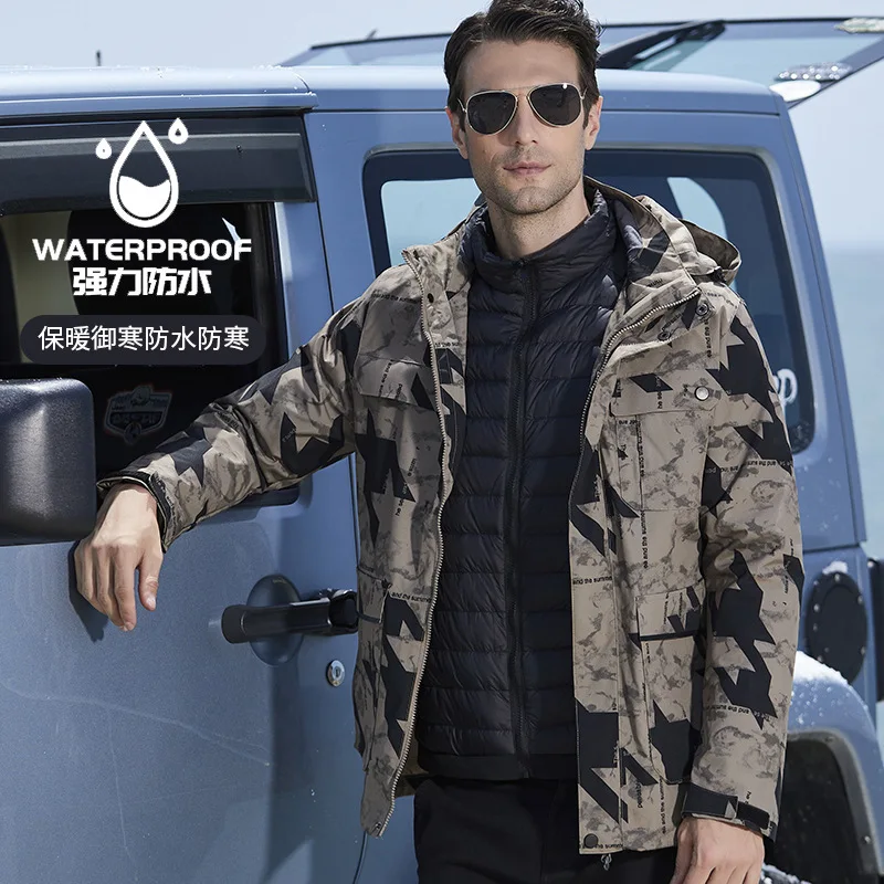 

2022 Autumn/winter 3 In 1 Detachable Jacket Warm Waterproof Windproof Mountaineering Jackets Camouflage Charge Suit