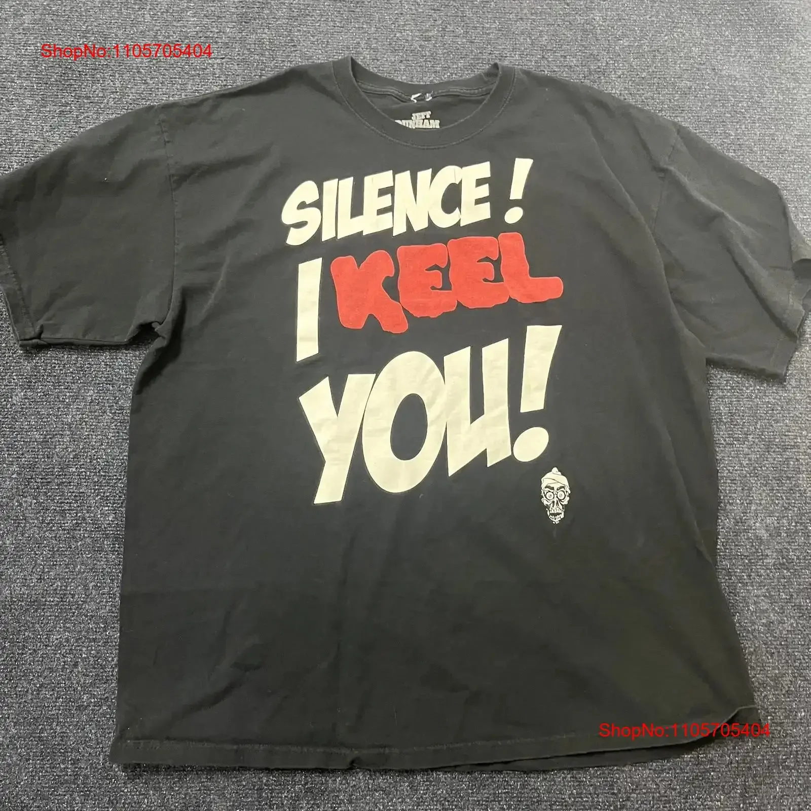 Фото Футболка Jeff Dunham мужская 2XL Black Silence I Keel You Comedy 2010 с длинными или короткими рукавами, винтажная, с эффектом потертости, слегка унисекс №1