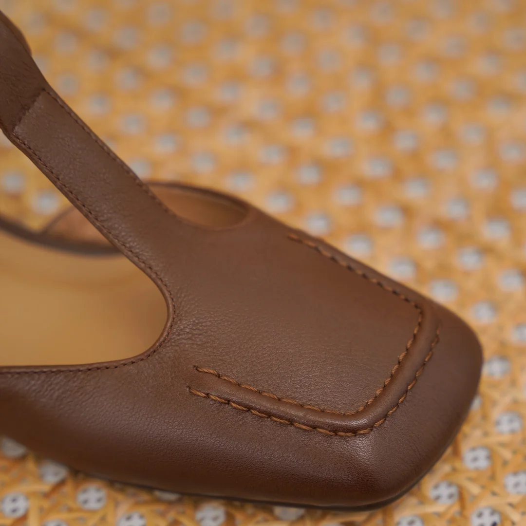 Женская летняя обувь размера плюс 34-42 из коровьей кожи с Т-образным ремешком