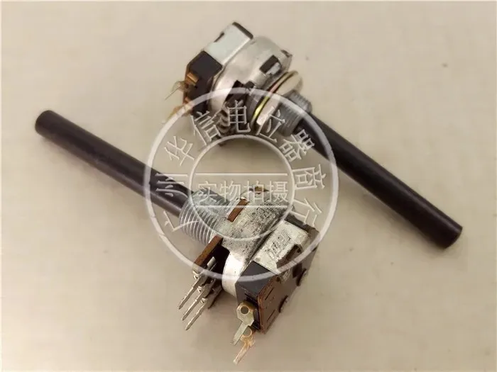 Британский однозвенный переключатель-потенциометр OMEG A220K B1M A1M длина вала 50 мм