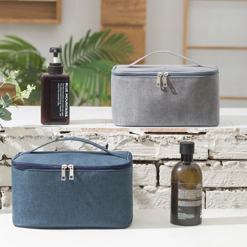 

2022 Cationic Hand Unisex Cosmetic Bag Wash Bag Travel Outdoor Storage Bag Oxford Cloth Waterproof Wash Bag Fast Drop Shipping