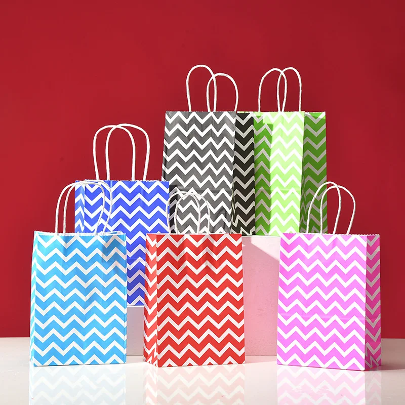 

5pc Gift Paper Bag Bronzing Chevron Striped Star Dot Candy Biscuit Packaging Handle Bag Birthday Wedding Party Portable Gift Bag