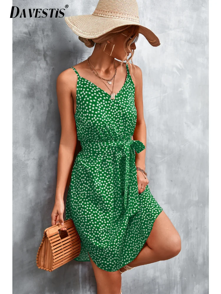 

Женское летнее платье с открытой спиной и разрезом, до колена