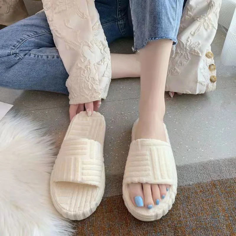 Fashion Slippers Indoor Flip Flops Short Plush Shoes for Women Comfortable Women Shoe Classic Candy Color Shoes Slippers Women