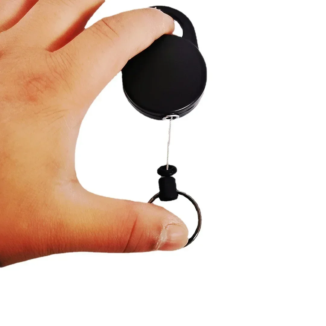 

Брелок-ретрактор Pelsone