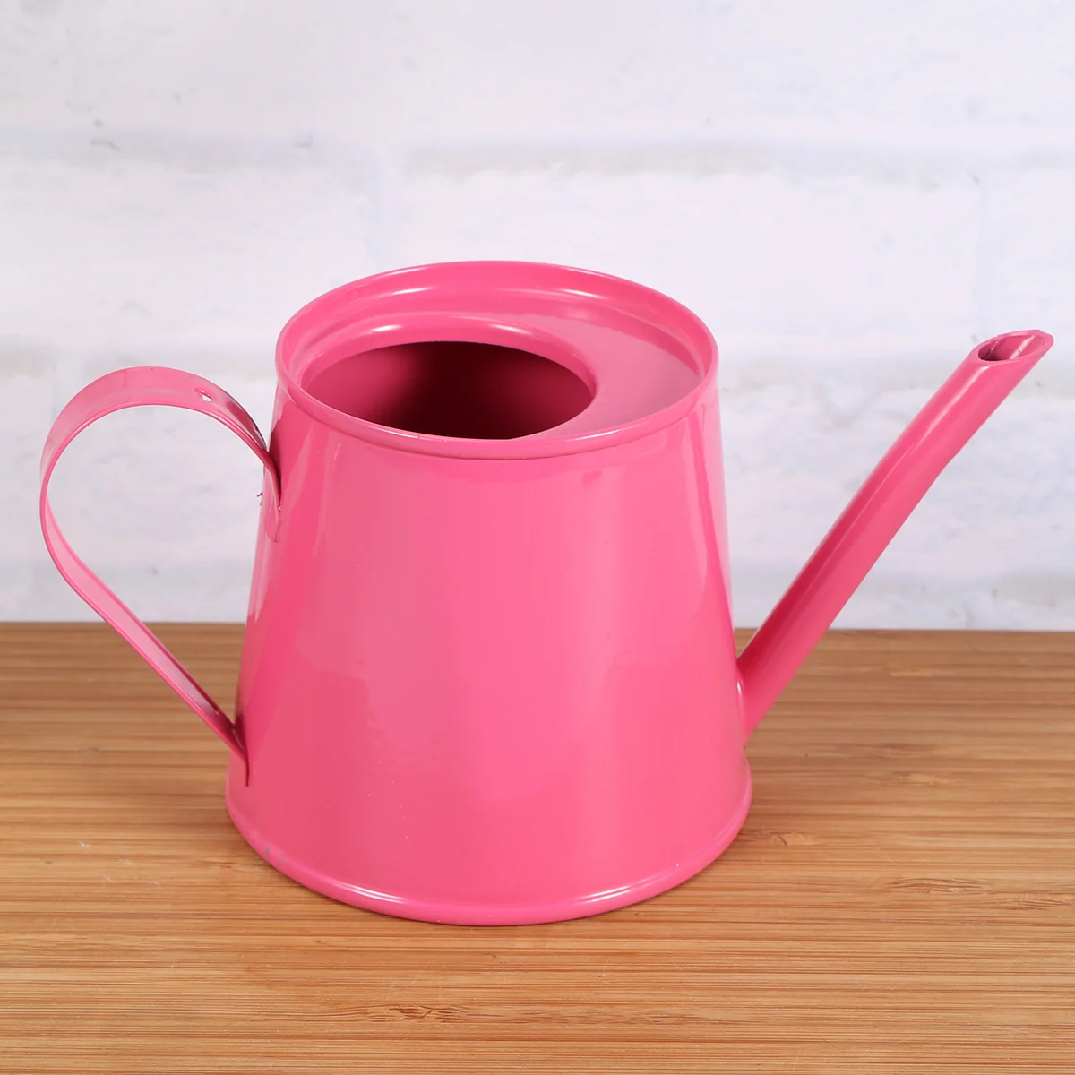 

Watering Can with Spout Sprinkler Watering Pot Metal Flower Watering Sprayer Newborn Photo Props ( Rosy )