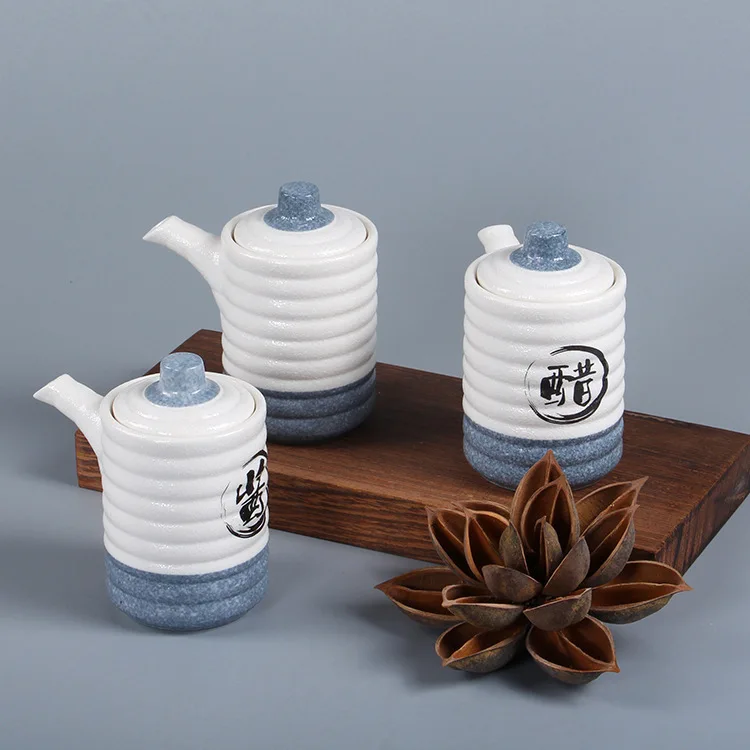 

Японский Снежинка, Глазурованный керамический кувшин, бутылка для уксуса, горшок для соевого соуса, креативная бутылка для приправ для рест...